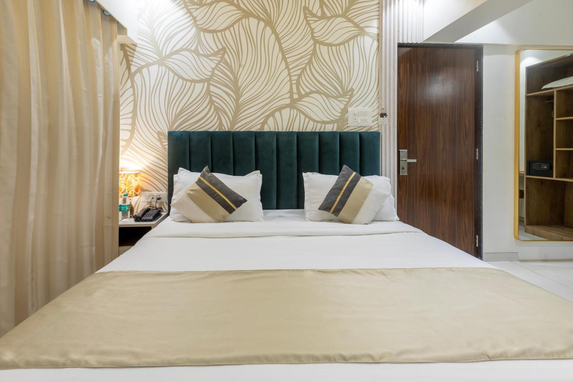The Orion Premium Apartament *