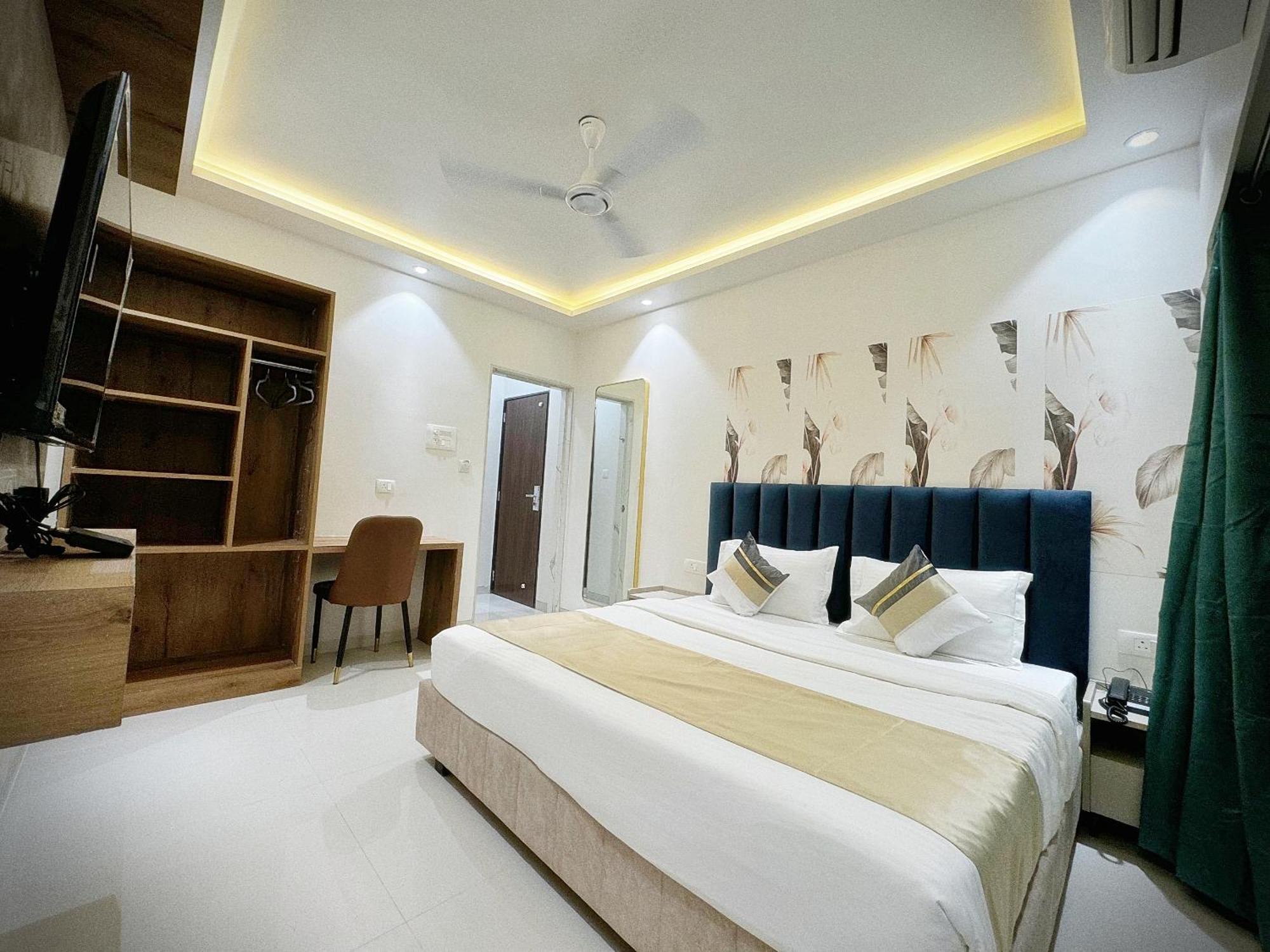 The Orion Premium Apartament Bombaj