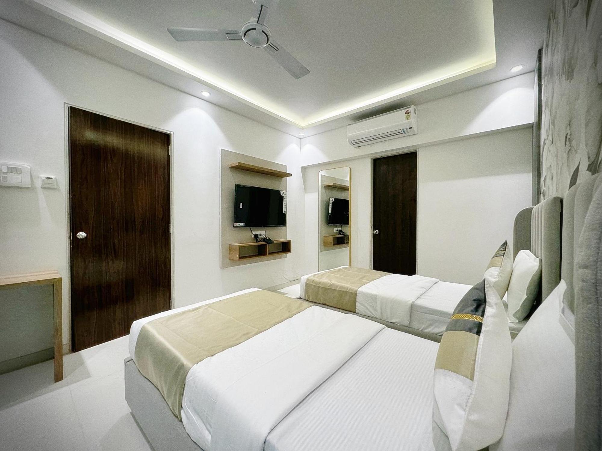 The Orion Premium * Bombaj